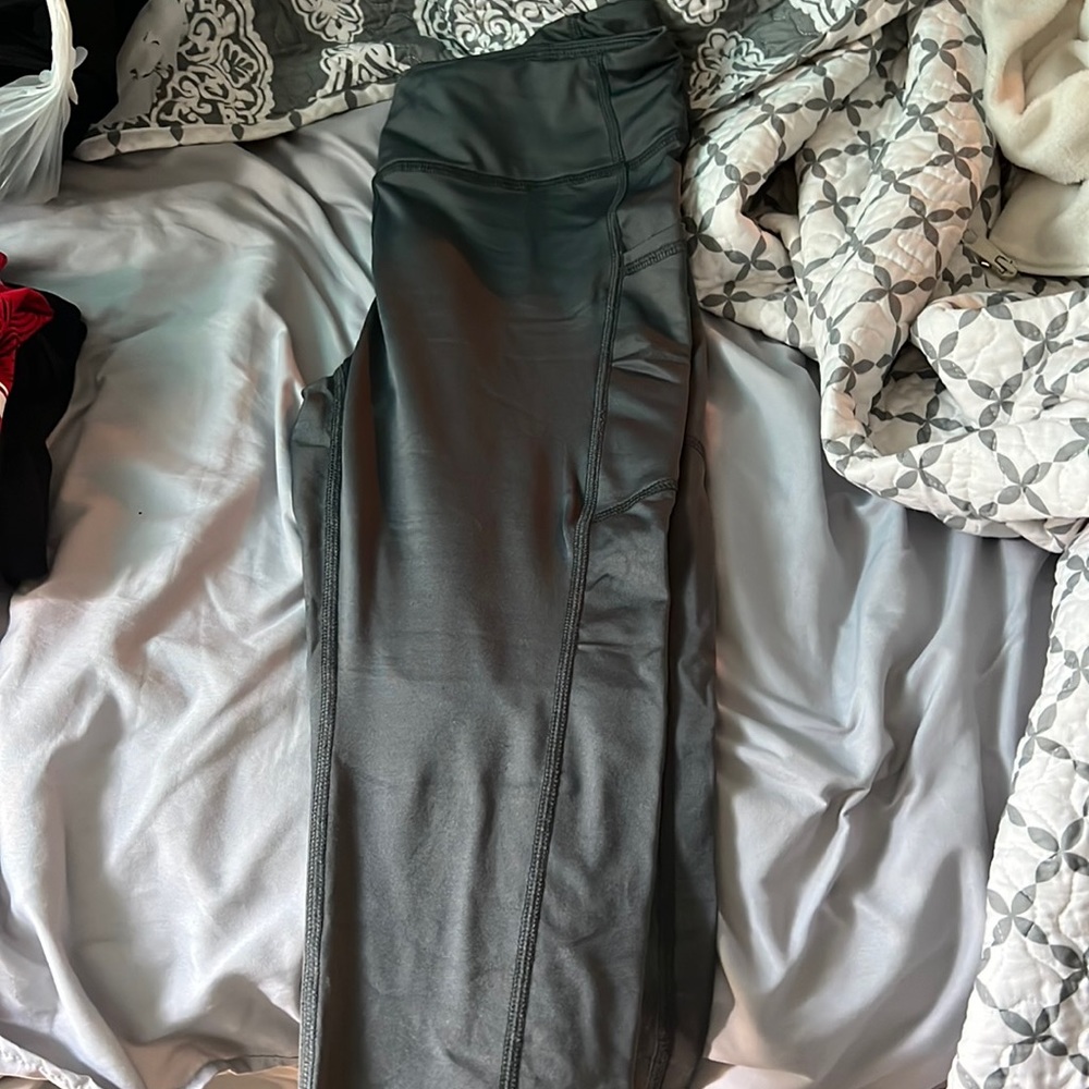 Thermal leggings. size Medium, worn once. Like new